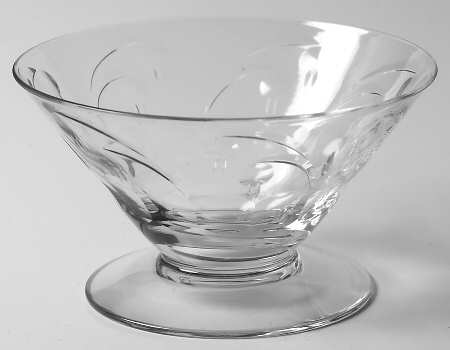 Moderne Footed Dessert