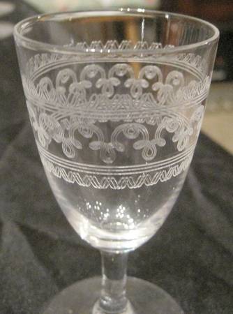 Ne 16 Cordial Glass