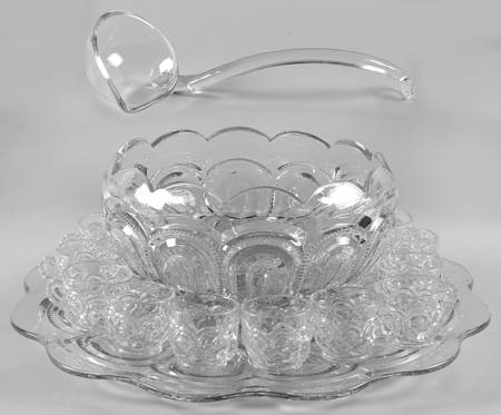 Moon and Star Clear (15 Piece) Punch Set with Cupped Bowl & Underplate