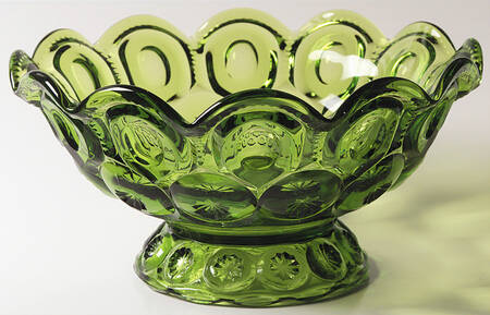 Moon and Star Green Round Compote (Height X Width)
