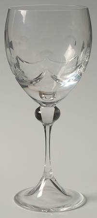 Dagobert Water Goblet