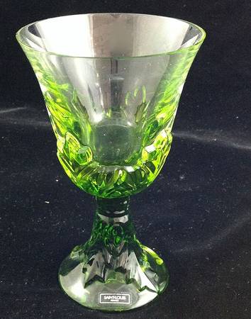 Renaissance Chartreuse Burgundy Wine