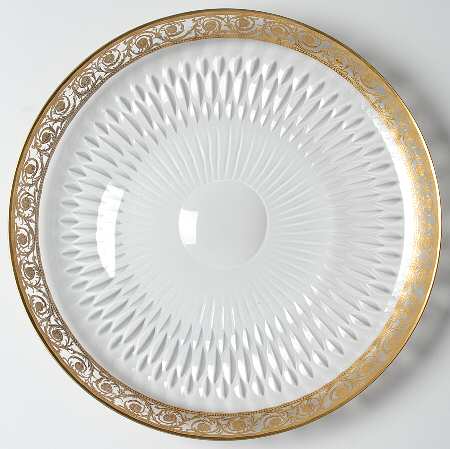Thistle 10" Coupe Sandwich Plate