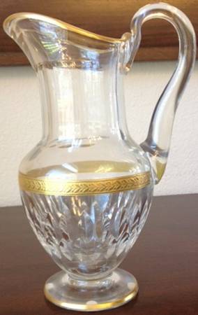 Trevi Pitcher