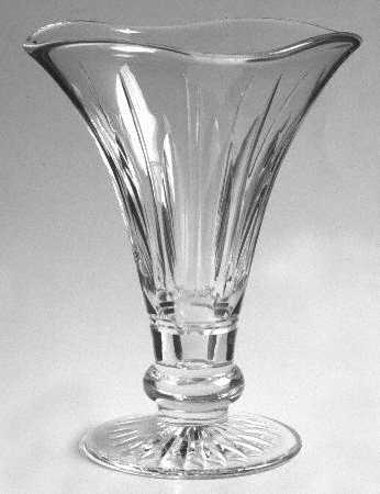 Hampshire 8" Flower Vase