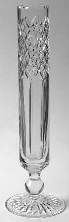 Shaftesbury 9" Bud Vase