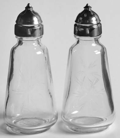 Six Point Star (Stem #4151) Shaker Set with Metal Lids