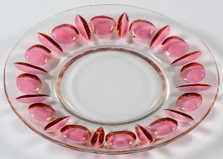Classique-Cranberry Flash Luncheon Plate
