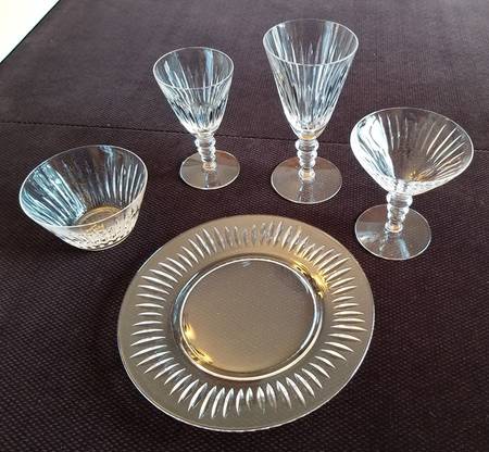 388-7 Luncheon Plate