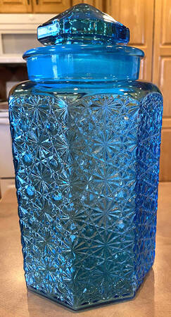 Daisy and Button Blue Extra Large Canister & Lid