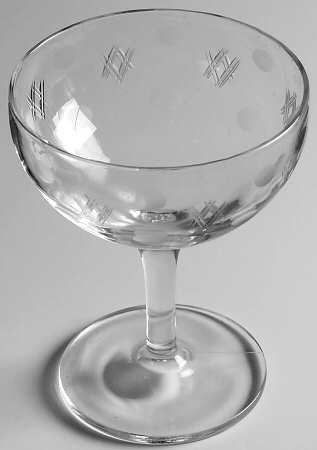 Criss Cross and Punties Champagne/Tall Sherbet