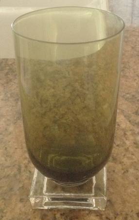 Elysee (Green Bowl Clear Foot) Water Goblet