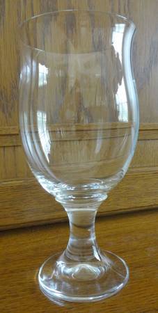 Campana Water Goblet