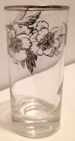 Peony Flat Tumbler