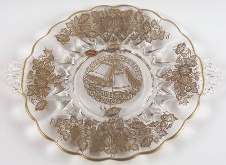 Queens Rose Handled Cake Plate