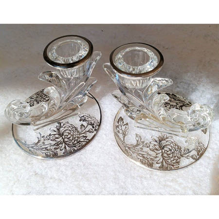 Chrysanthemum 4" Single Light Candlestick