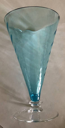 Garda Blue (Swirl Optic) Iced Tea