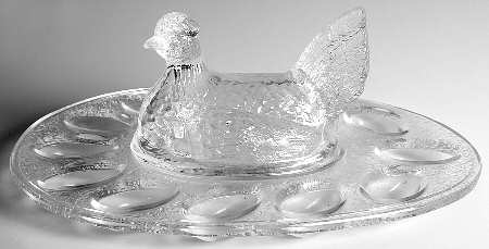 Animals & Figurines Plate-Deviled Egg W/Hen-Clear
