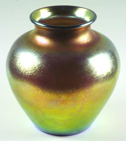 Gold Aurene 8" Flower Vase