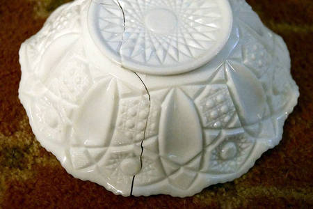 317 Milk Glass 9" Round Bowl