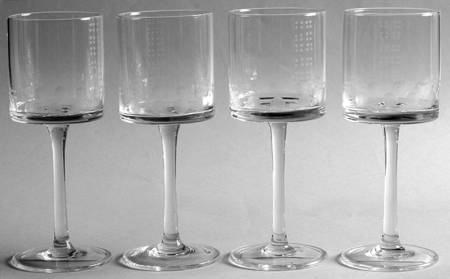 Columbus Circle Clear White Wine - Set of 4