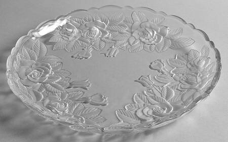 Winter Rose 14" Round Platter