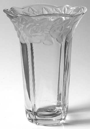 Winter Rose 7" Flower Vase