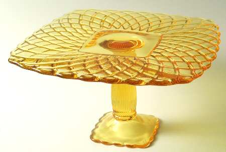 Trellis Yellow 11" Diameter Pedestal Cake Stand No Dome