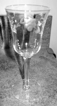 Drury (Smooth Straight Stem) Wine Glass