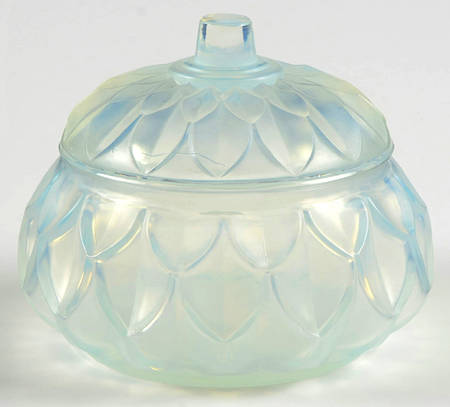 Animals & Figurines #PB118 Petalia Powder Box & Lid