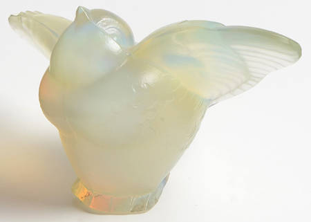 Animals & Figurines #A38 Teasing Bird W/Wings Up