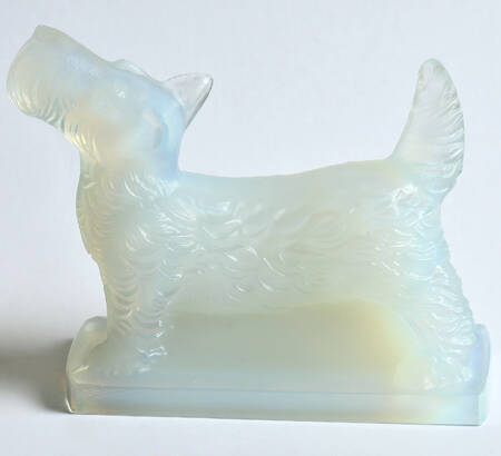 Animals & Figurines #F51 Medium Scotty Dog