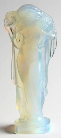 Animals & Figurines #ST205 Lady & the Lamb Statue