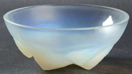 Animals & Figurines #T84 Small Shell Bowl