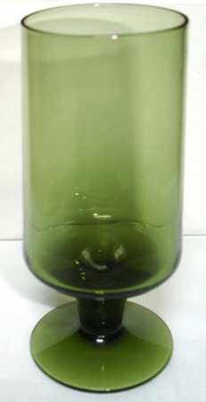 Franque Green Wine Glass