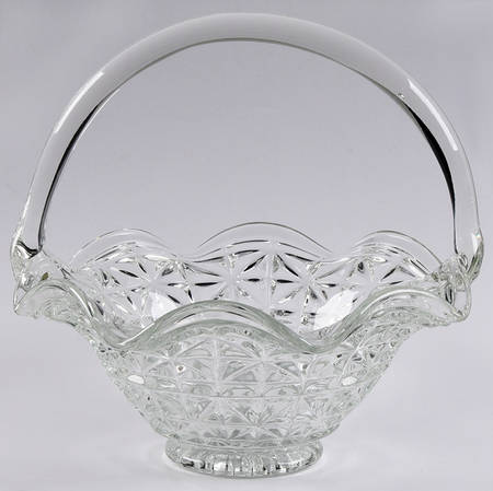 Solitaire (Various Colors) 8" Handled Crimped Basket