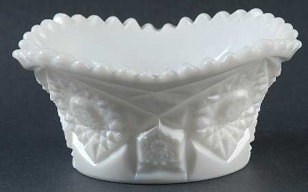 119 (Milkglass) 6" Nappy