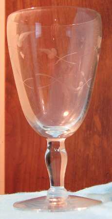 42-7 Wine Glass
