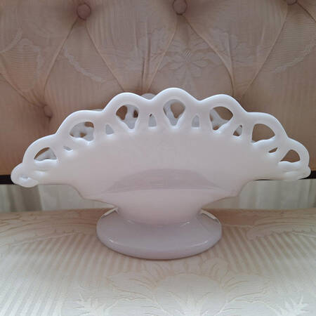 Colonial Lace Milk Glass Banana Basket
