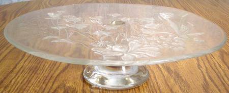 SVA22 Round Cake Stand