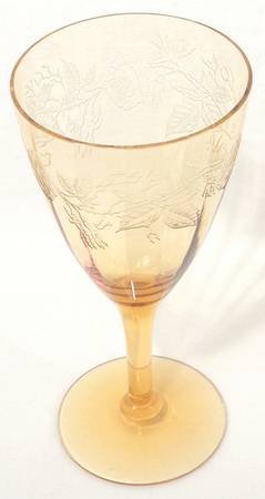 Rose Amber (Stem 452) by Seneca