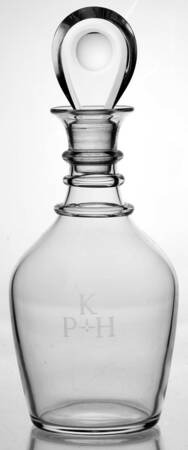 7712 Decanter & Stopper