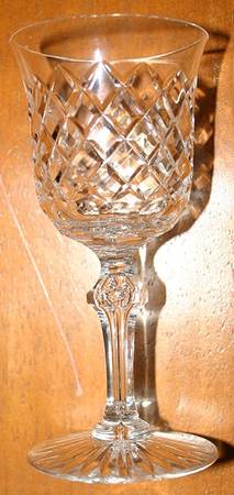 915-2 Wine Glass