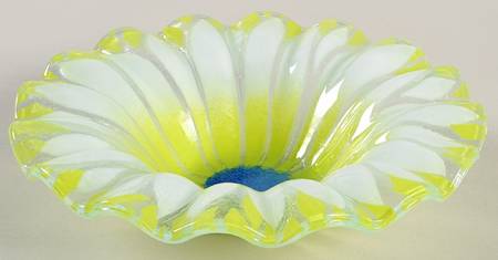 Art Glass 6" Round Bowl
