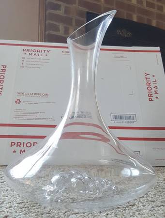 Berries Open Decanter