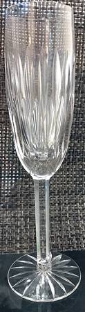 ST2 Fluted Champagne