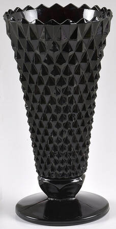 Cameo Black 8" Flower Vase