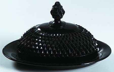 Cameo Black 1/4 Pound Covered Butter