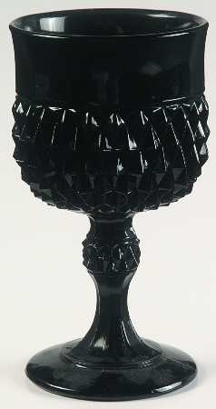 Cameo Black Wine Glass