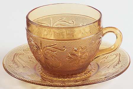Sandwich Amber (Collection) Cup and Saucer Set